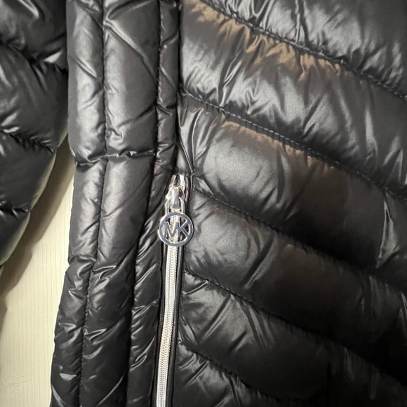 Michael Michael Kors Packable Size Large Black - Picture 11 of 14